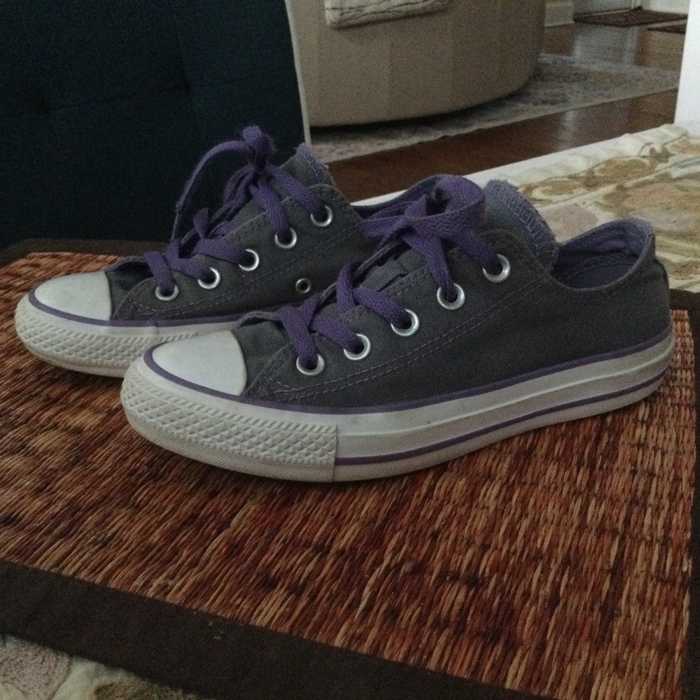 Converse All Star Size 5 Youth